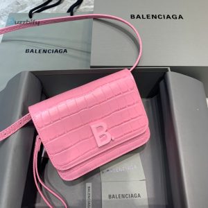 balenciaga bolso bandolera b in pink for women womens bags 7in18cm buzzbify 1