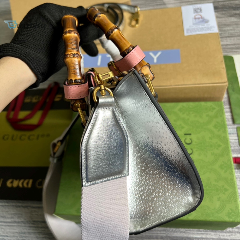 gucci-diana-mini-tote-bag-silver-for-women-womens-bags-7-12 Hermès 2000s pre-owned Onimaitou crossbody bag