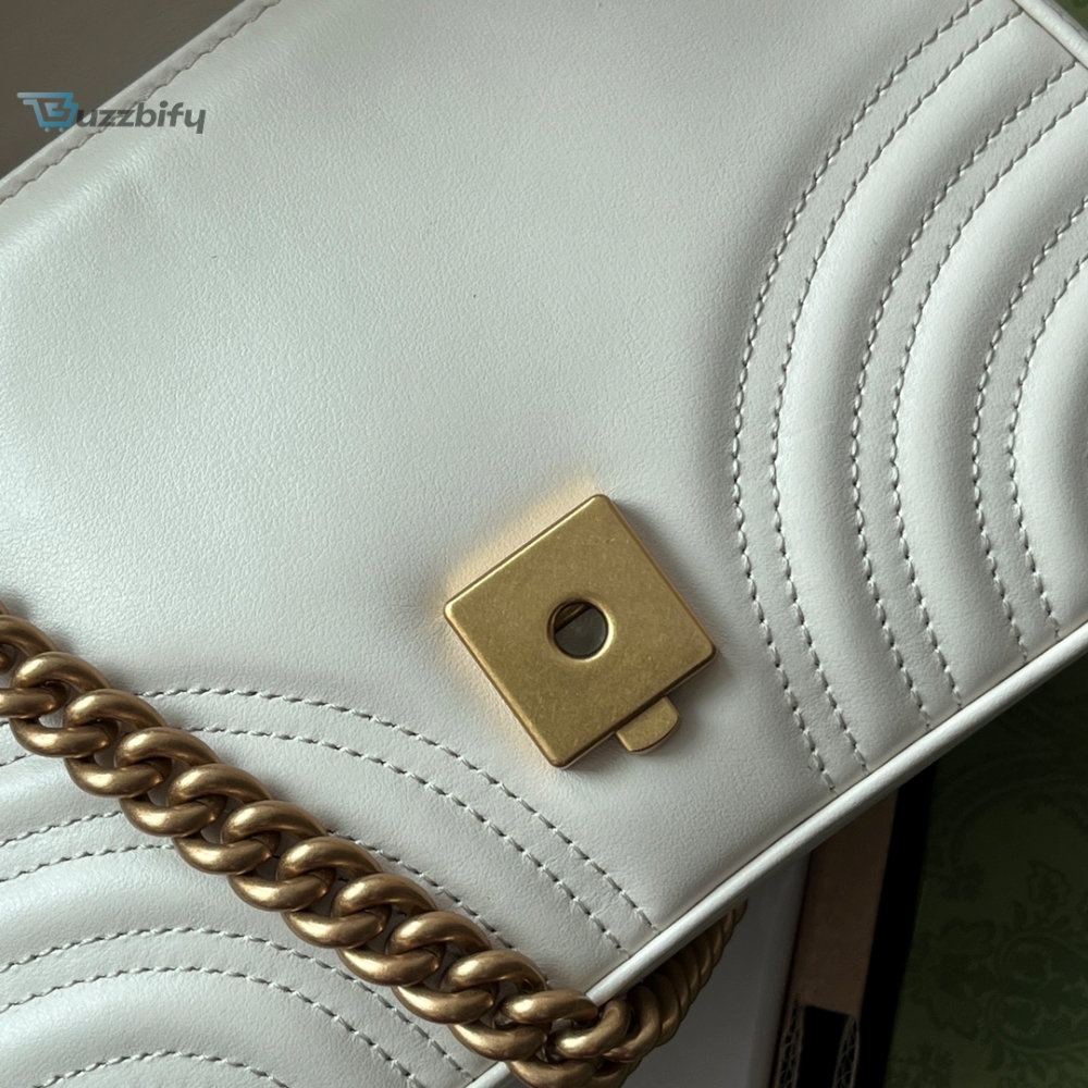 Gucci GG Marmont Mini Top Handle Bag White For Women, Women’s Bags 8.3in/21cm GG 547260 DTDIT 9022 
