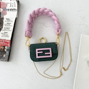 fendi nano baguette maxi handle pink and green bag for woman 65cm2