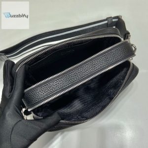 Bolso de mano Givenchy Nightingale en cuero negro