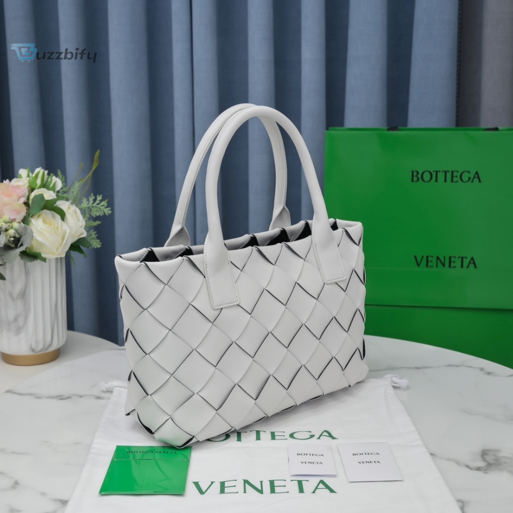 Bottega Veneta Braided Maxi Cava Tote Bag White For Women Womens Bags 13.8In35cm