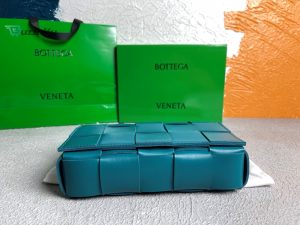 bottega veneta cassette blaster for women womens bags 9 1