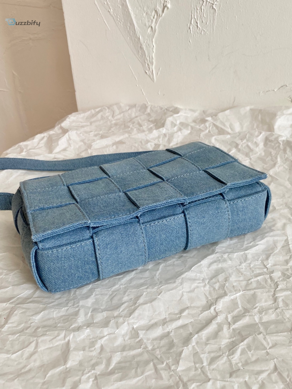 Bottega Veneta Cassette Blue For Women Womens Bags 9In23cm 710188V2a014948