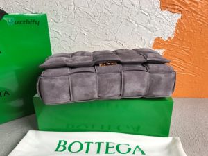 bottega veneta chain cassette gray for women womens bags 10 1