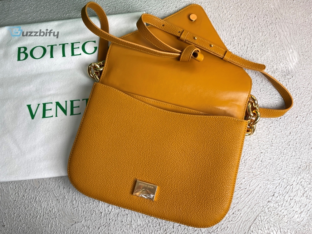 Bottega Veneta Mount Cob, For Women, Women�s Bags 10.6in/27cm 667398V12M07716 