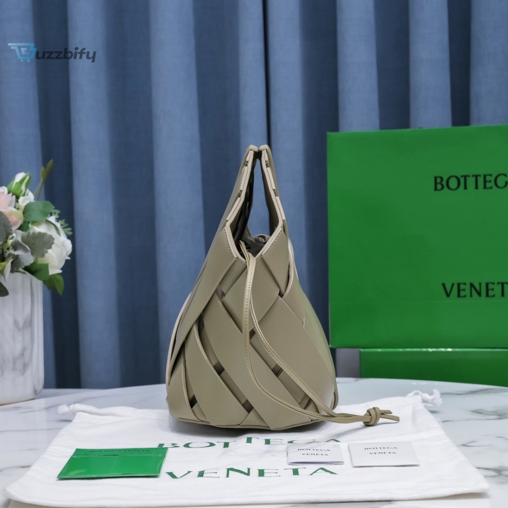 Bottega Veneta Point Dark Beige, For Women, Women�s Bags 9.8in/25cm 