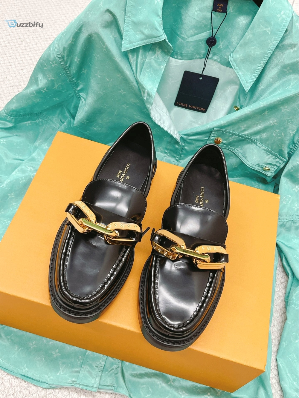Louis Vuitton Womens Academy Loafer Black For Women Lv