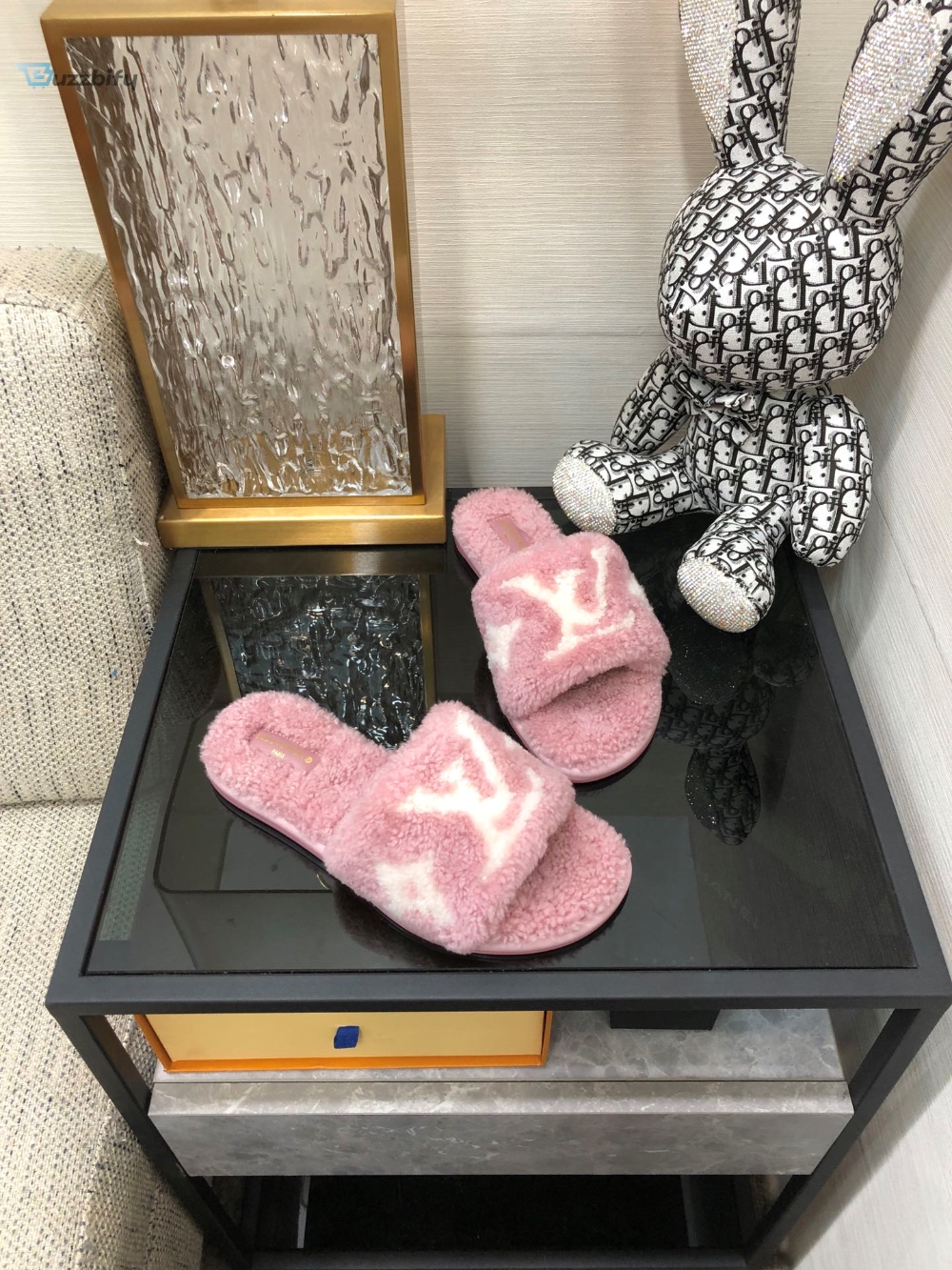Louis Vuitton Womens Magnetic Flat Mule Light Pink For Women Lv 1Aa1uh
